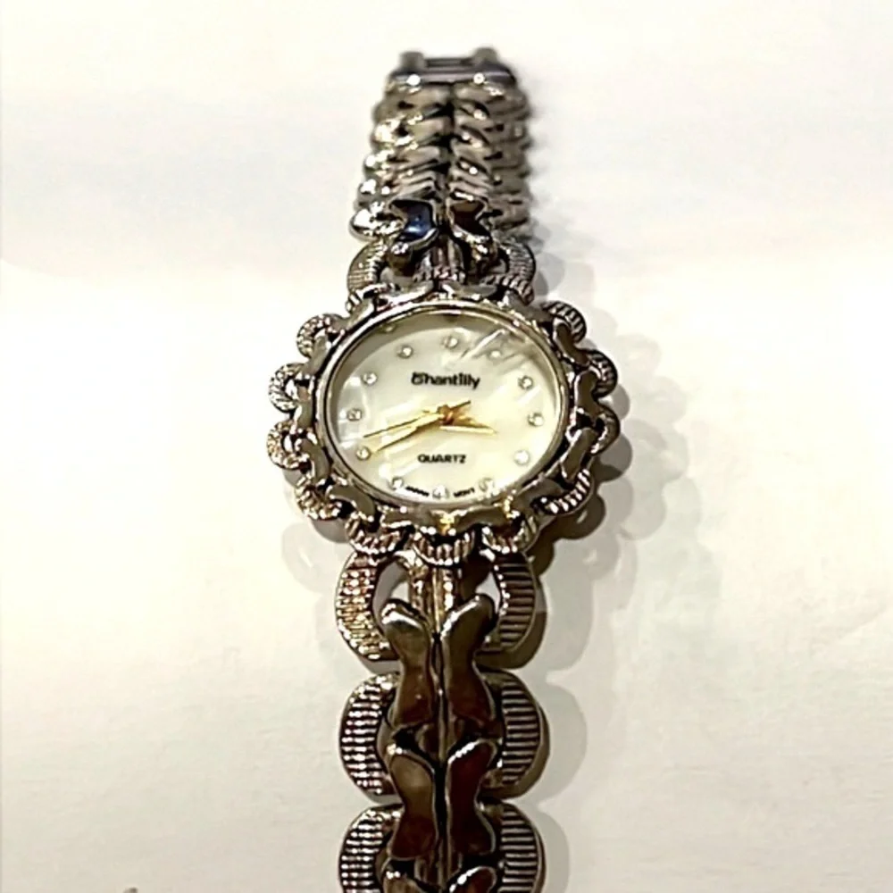Chantilly Quartz Gold and Silver Tone Ladies Fashion Watch Dainty Elegant